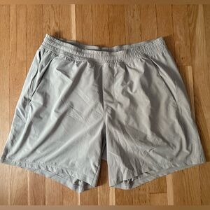 Lululemon Men's XL Lined Pace Breaker Shorts, 7"
